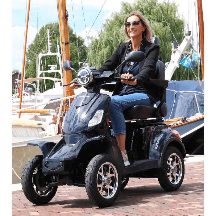 Scootmobiel Roadmaster buiten